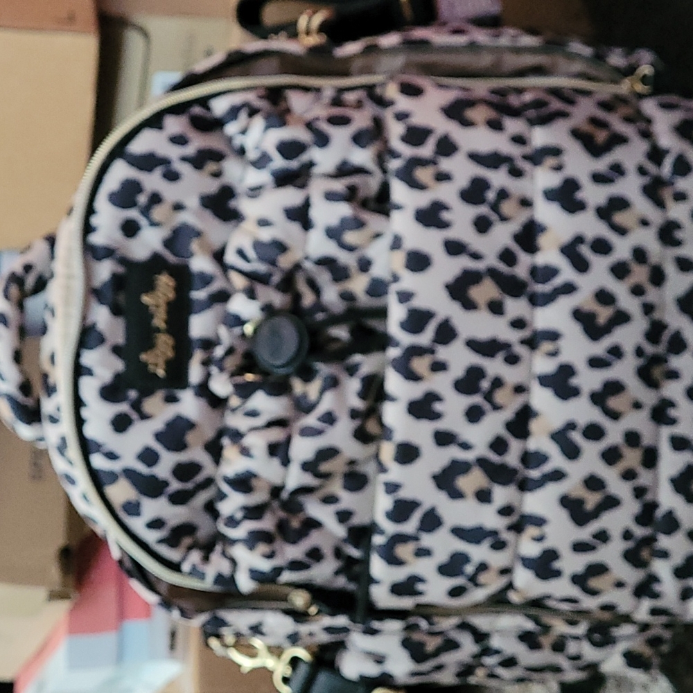 DREAM BACKPACK™ DIAPER BAG - Picture 2 of 7